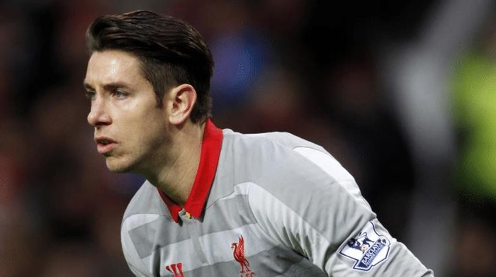 赛后费耶诺德防线松动：亚冠节点到来，更衣室稳定，轮换策略成焦点的简单介绍