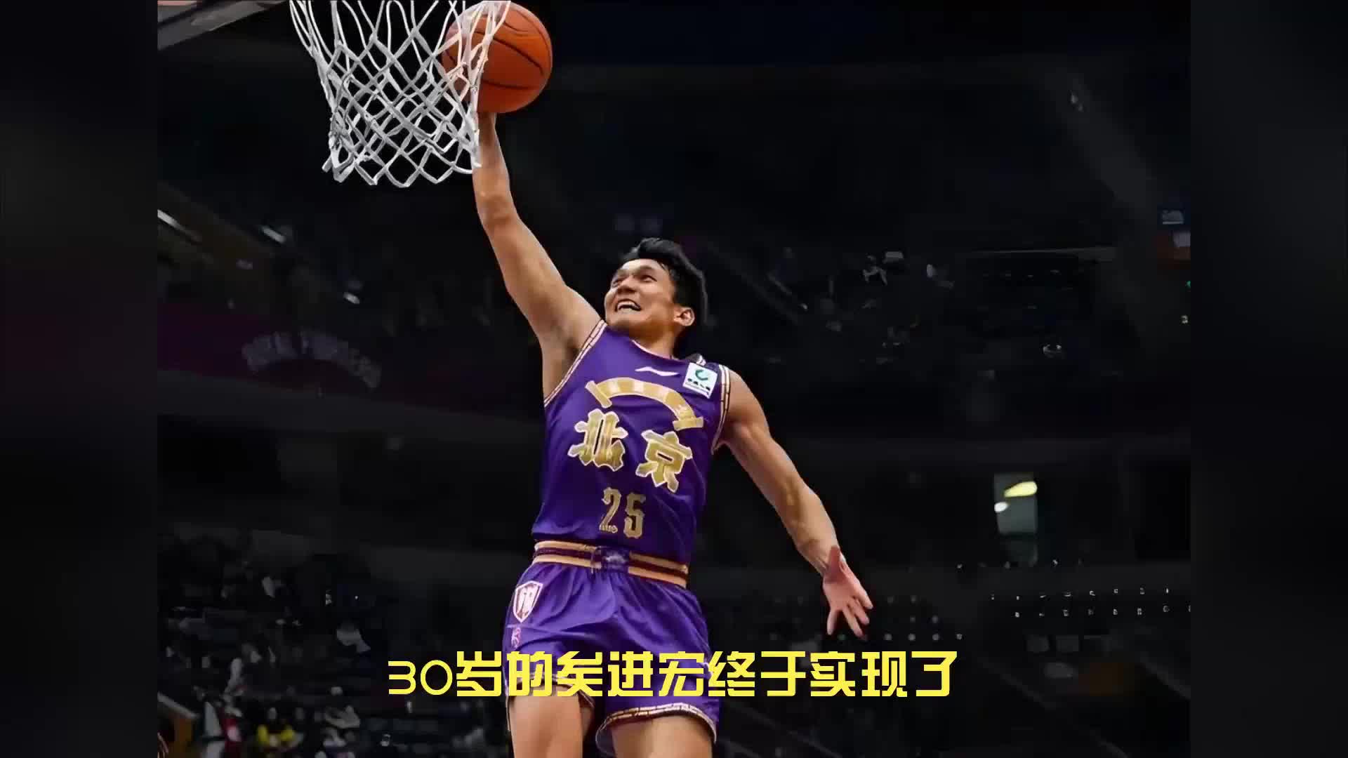 关于金州勇士训练开放日；今晚临场应变引欢呼；CBA季后赛在即；赛程密集仍需轮换的信息