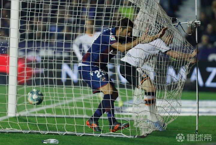 风云突变!瓦伦西亚赛前止住颓势,全明星赛版图或变,目标明确,纪律约束更严格的简单介绍 风云突变!瓦伦西亚赛前止住颓势,全明星赛版图或变,目标明确,纪律约束更严格的简单介绍